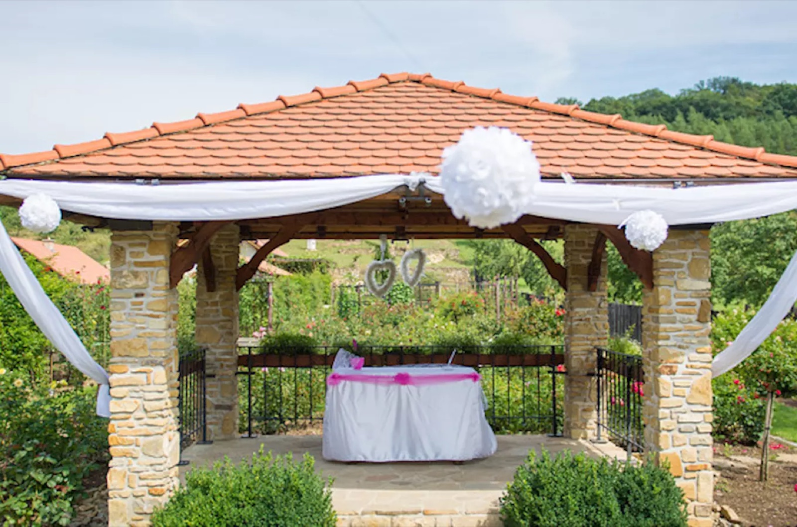 Penzion a Vinařství Roseta wedding venue - photo 2