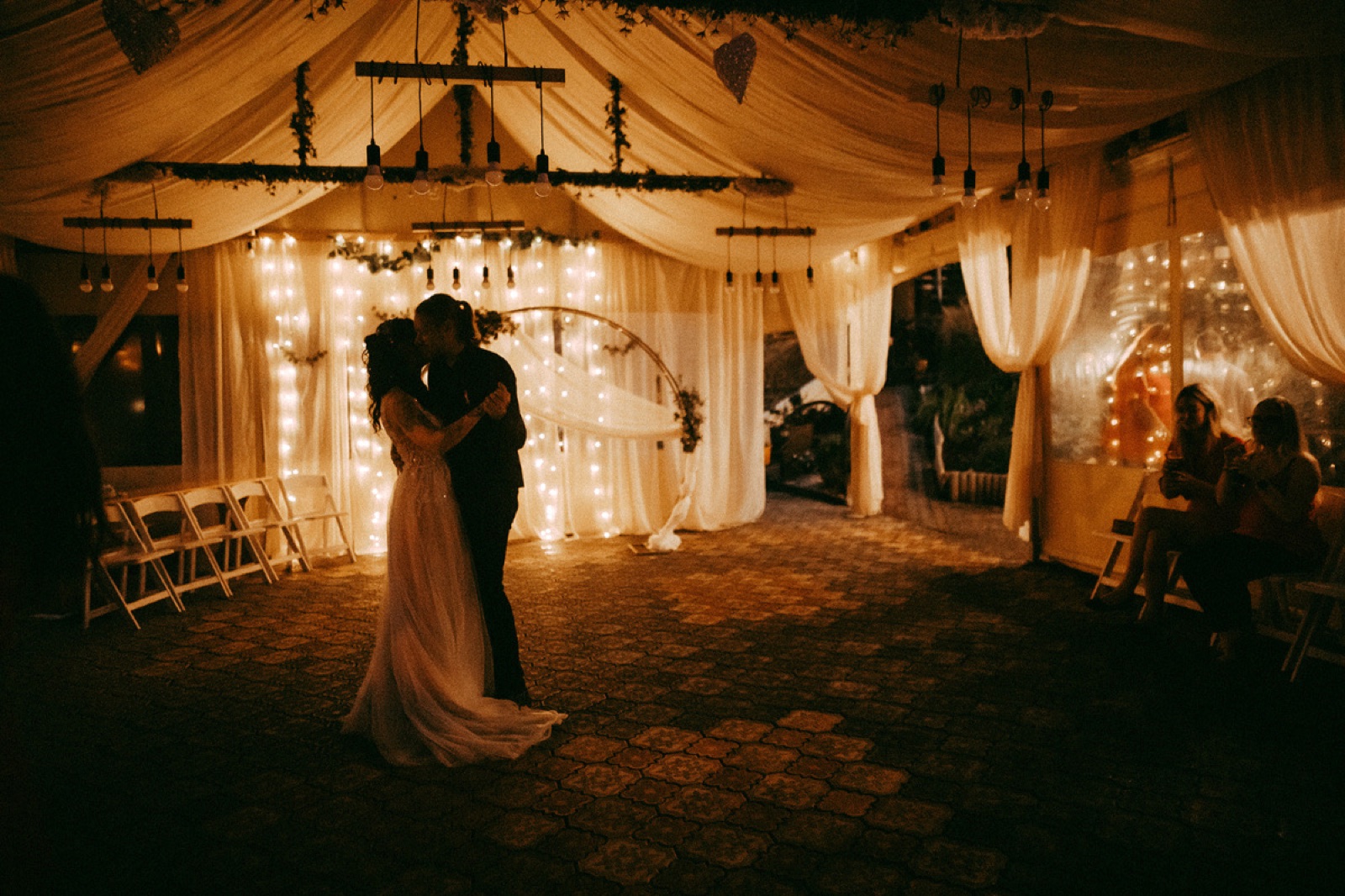 Hlubočepský Zámeček – Folklore Garden wedding venue - photo 3