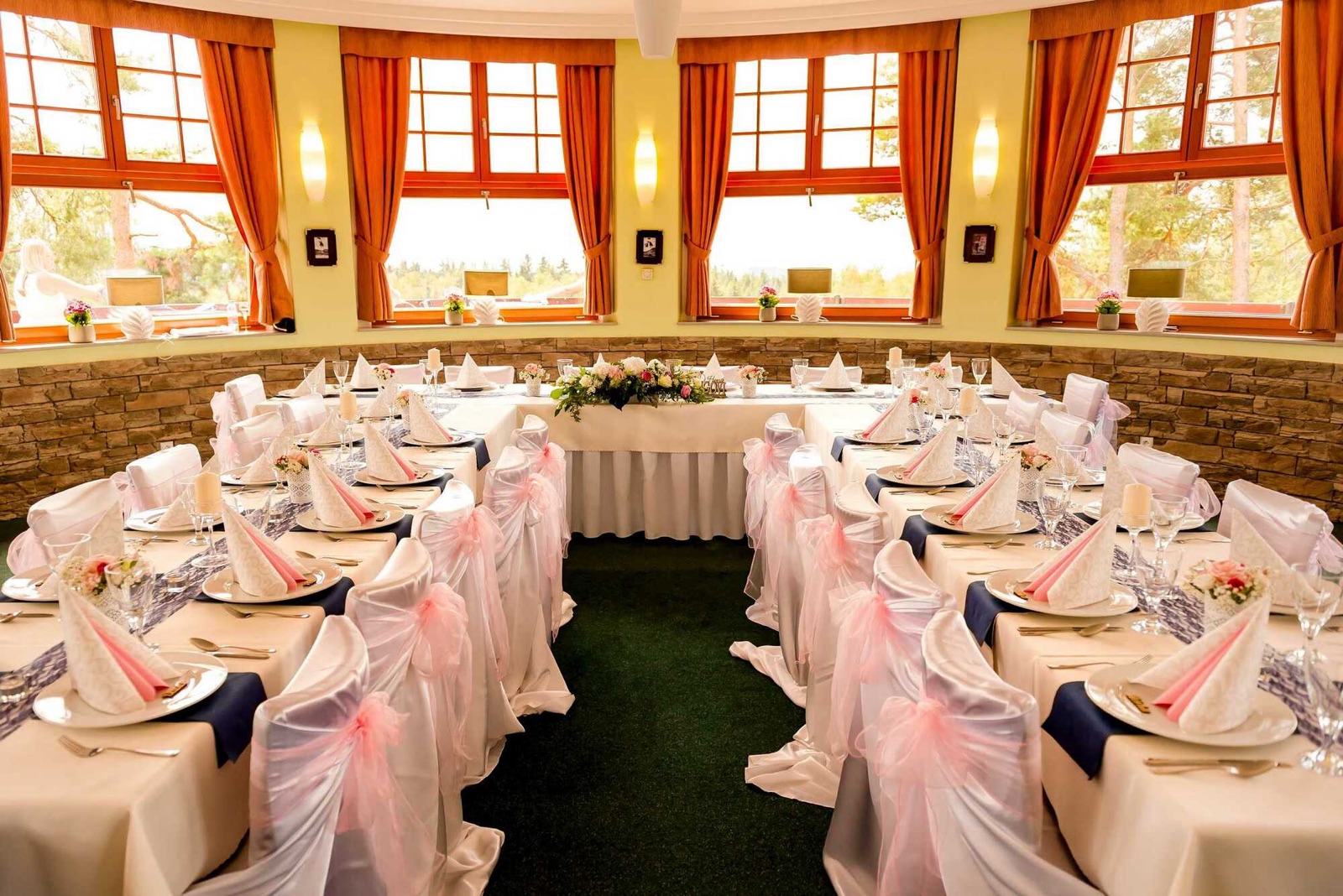 Hotel Vítkova Hora wedding venue - photo 12