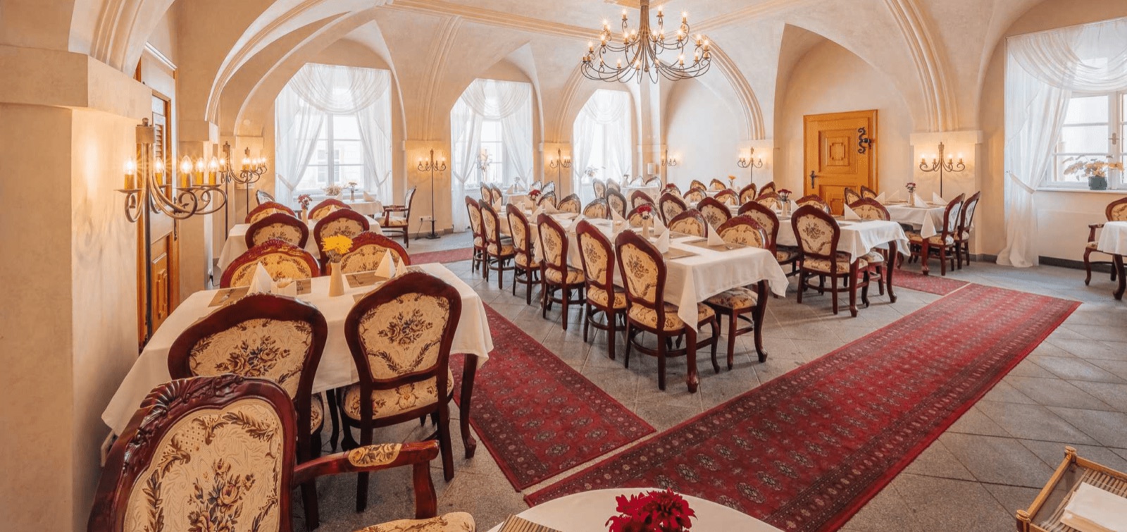 Zámek Hrádek wedding venue - photo 5