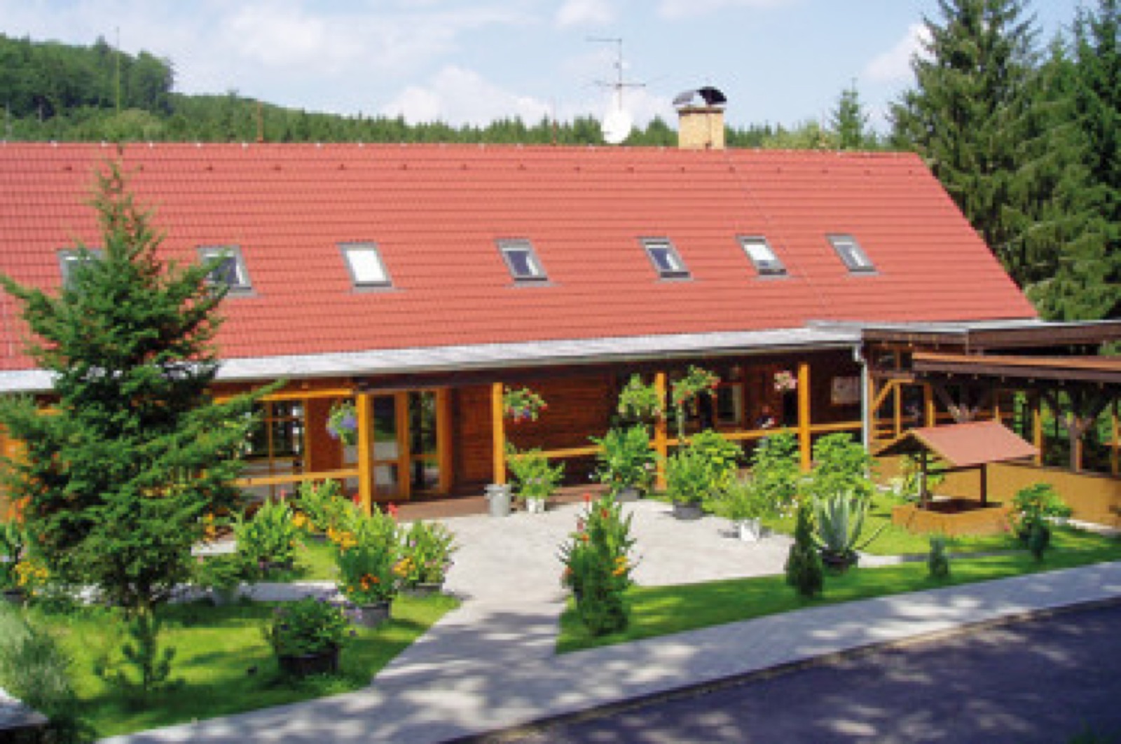 Rekreační středisko Poněšice wedding venue - photo 4