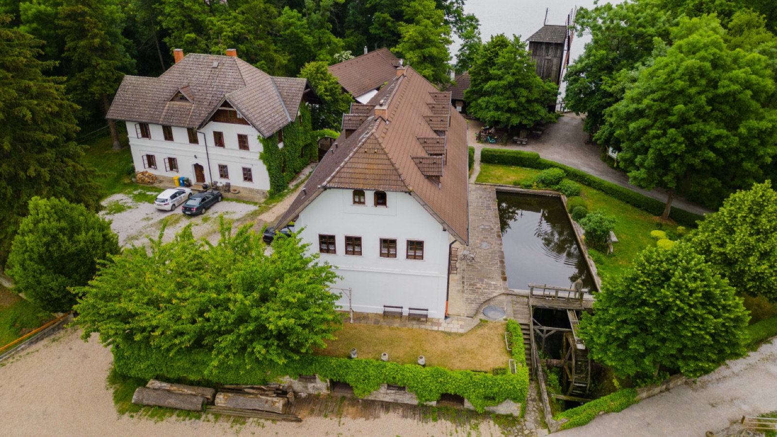Bučický mlýn wedding venue - photo 11