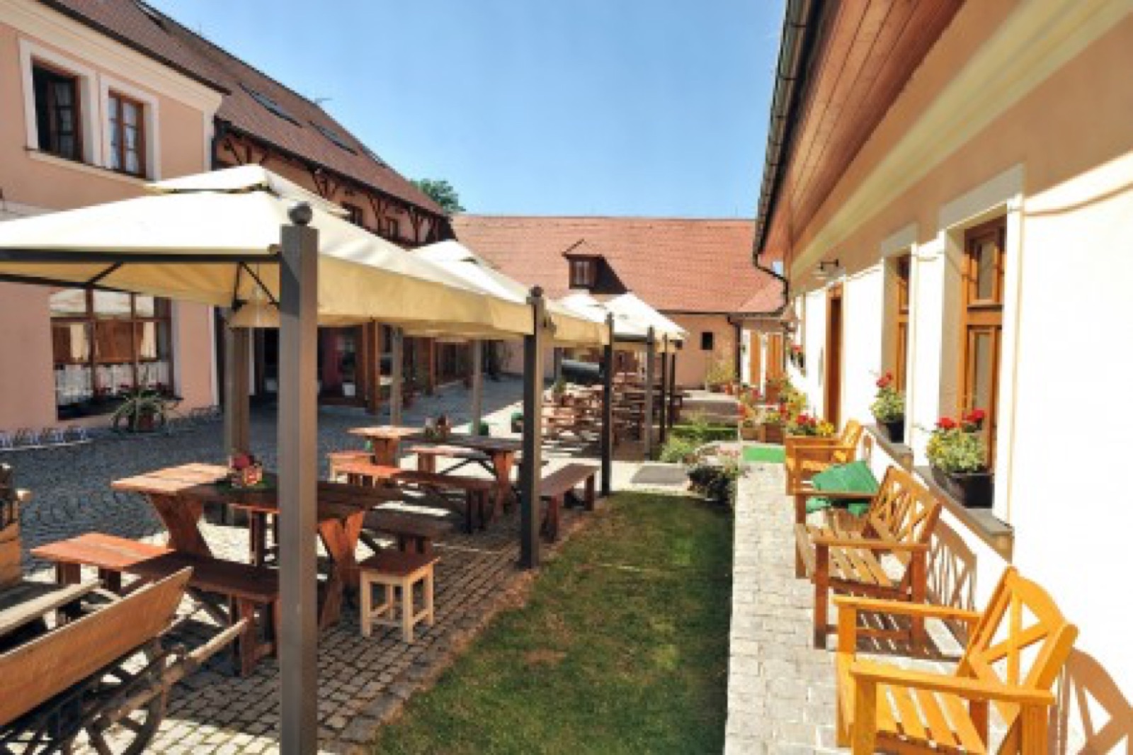 Restaurace a Penzion U Matasů wedding venue - photo 4