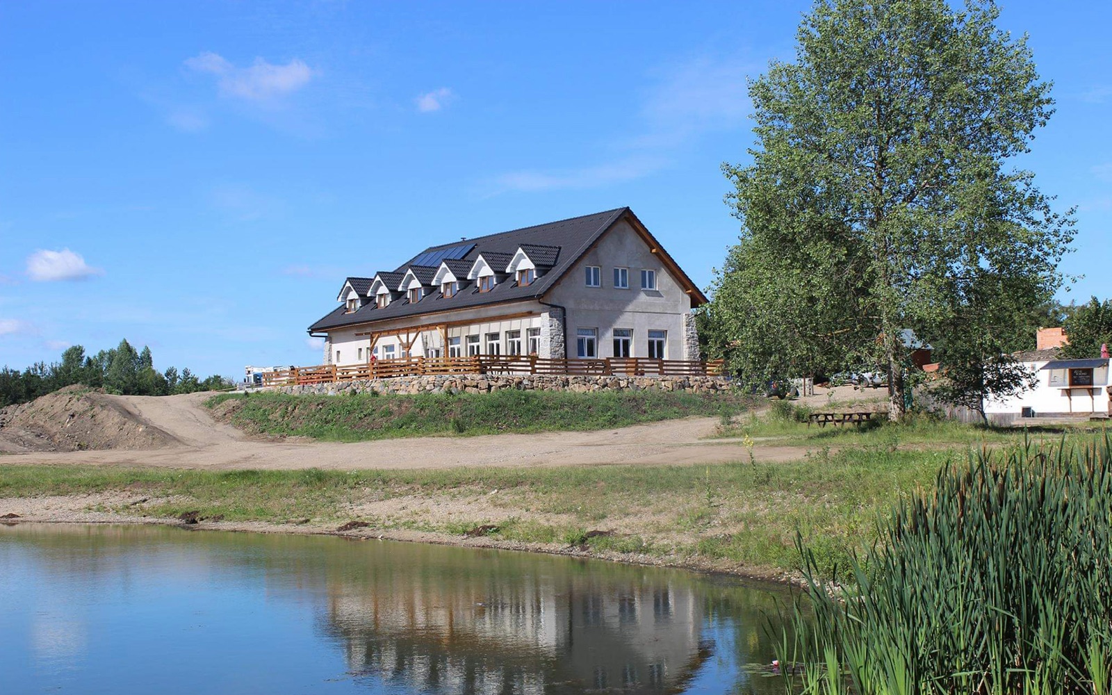 Rekreační areál jezero vojkovice wedding venue - photo 2