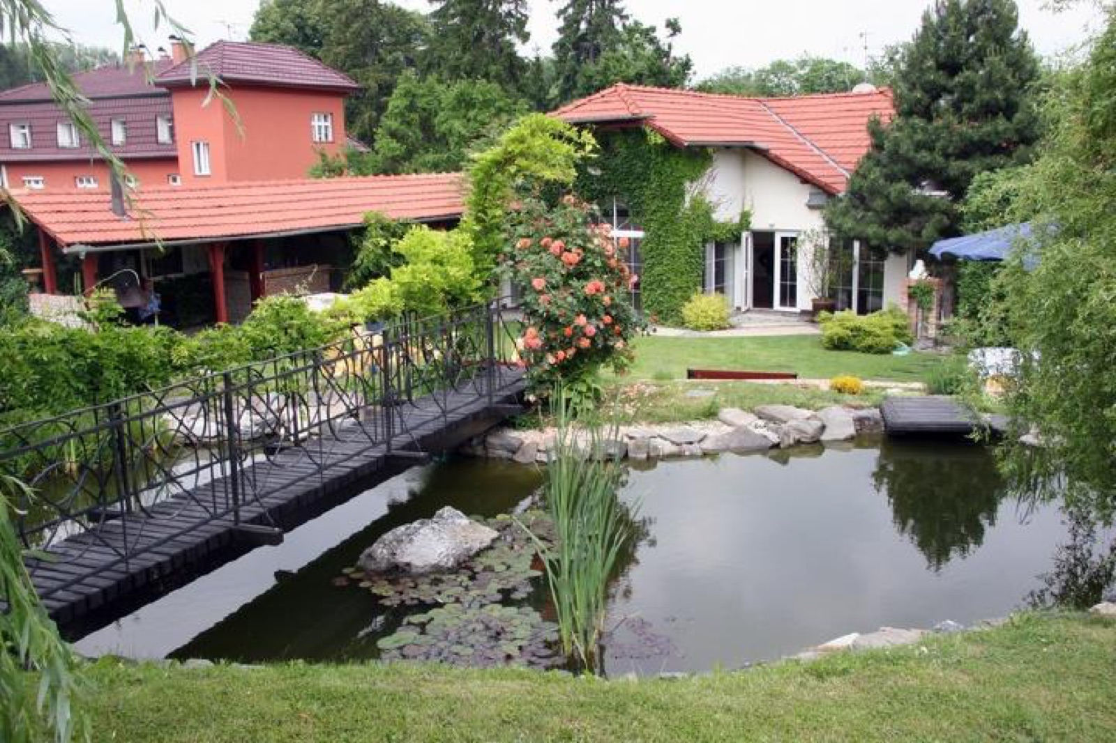 Stará střelnice Hranice wedding venue - photo 3