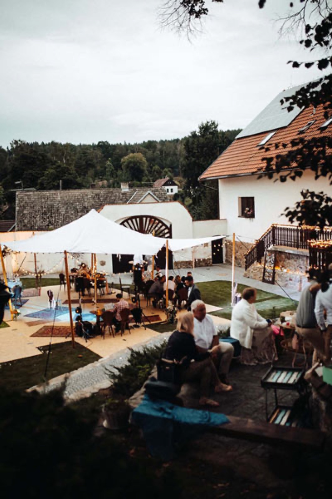 Statek Český dvůr wedding venue - photo 5