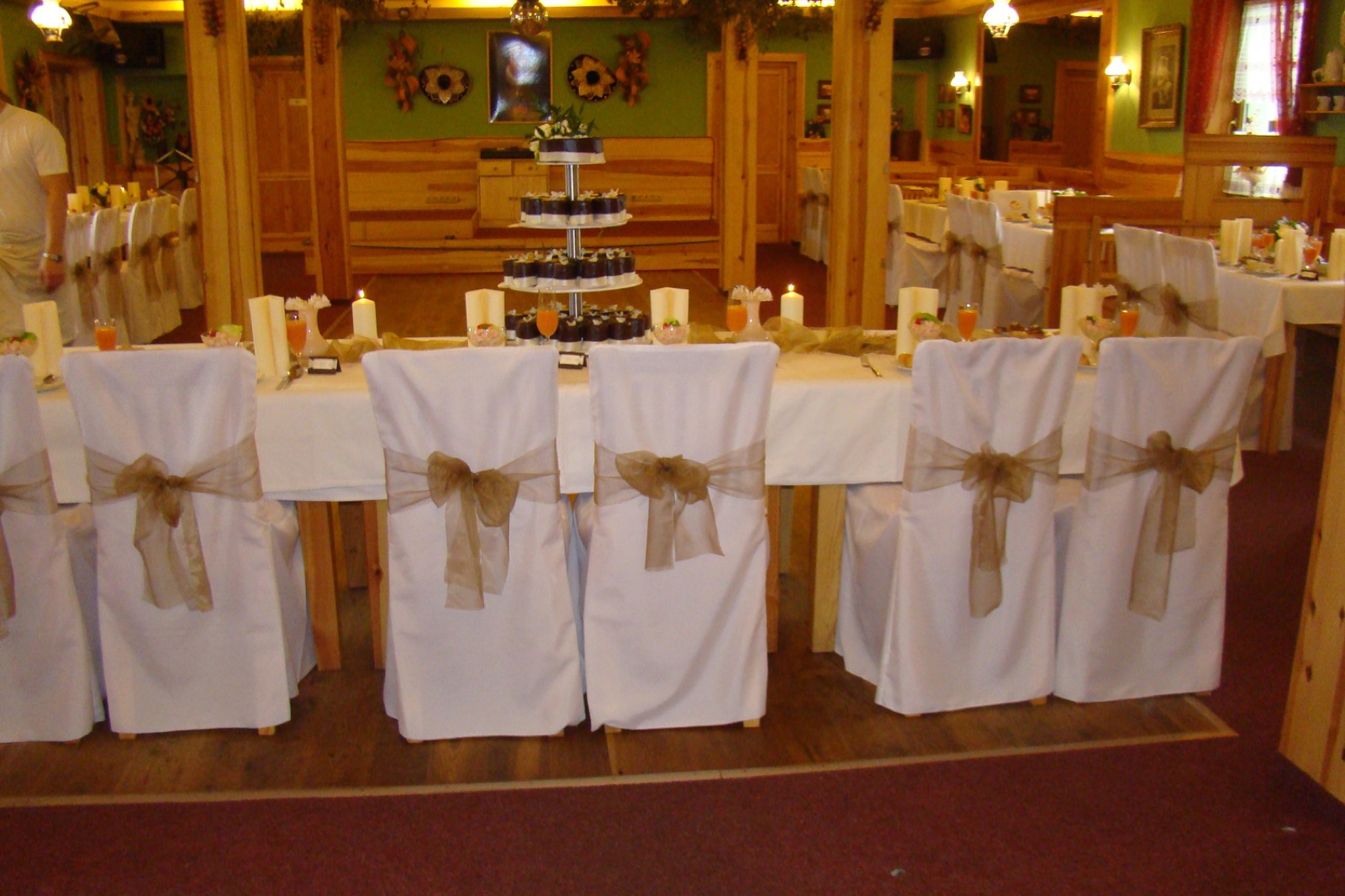 Selský dvůr Biskoupky wedding venue - photo 8