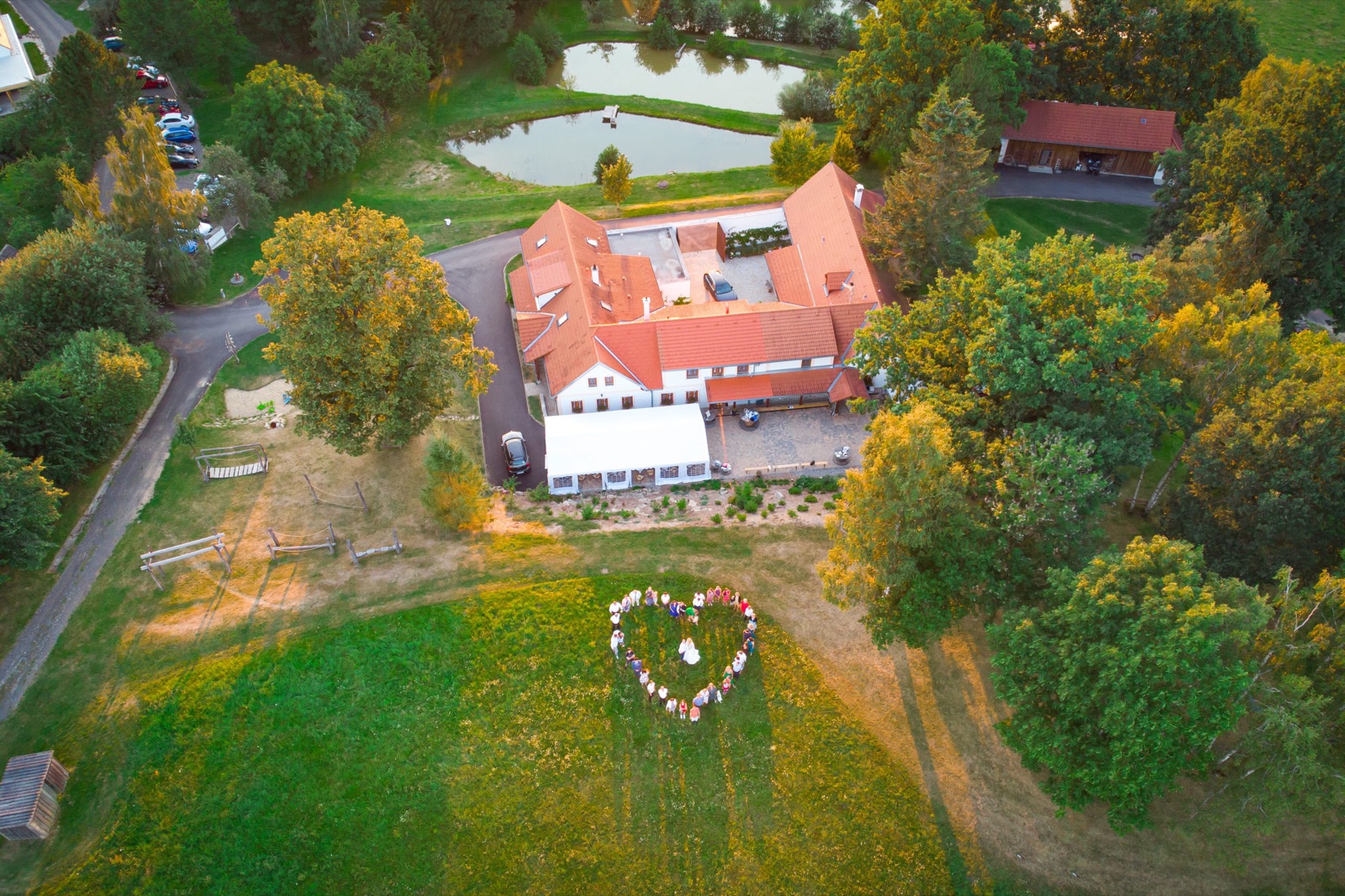 Andělský Dvůr wedding venue - photo 2