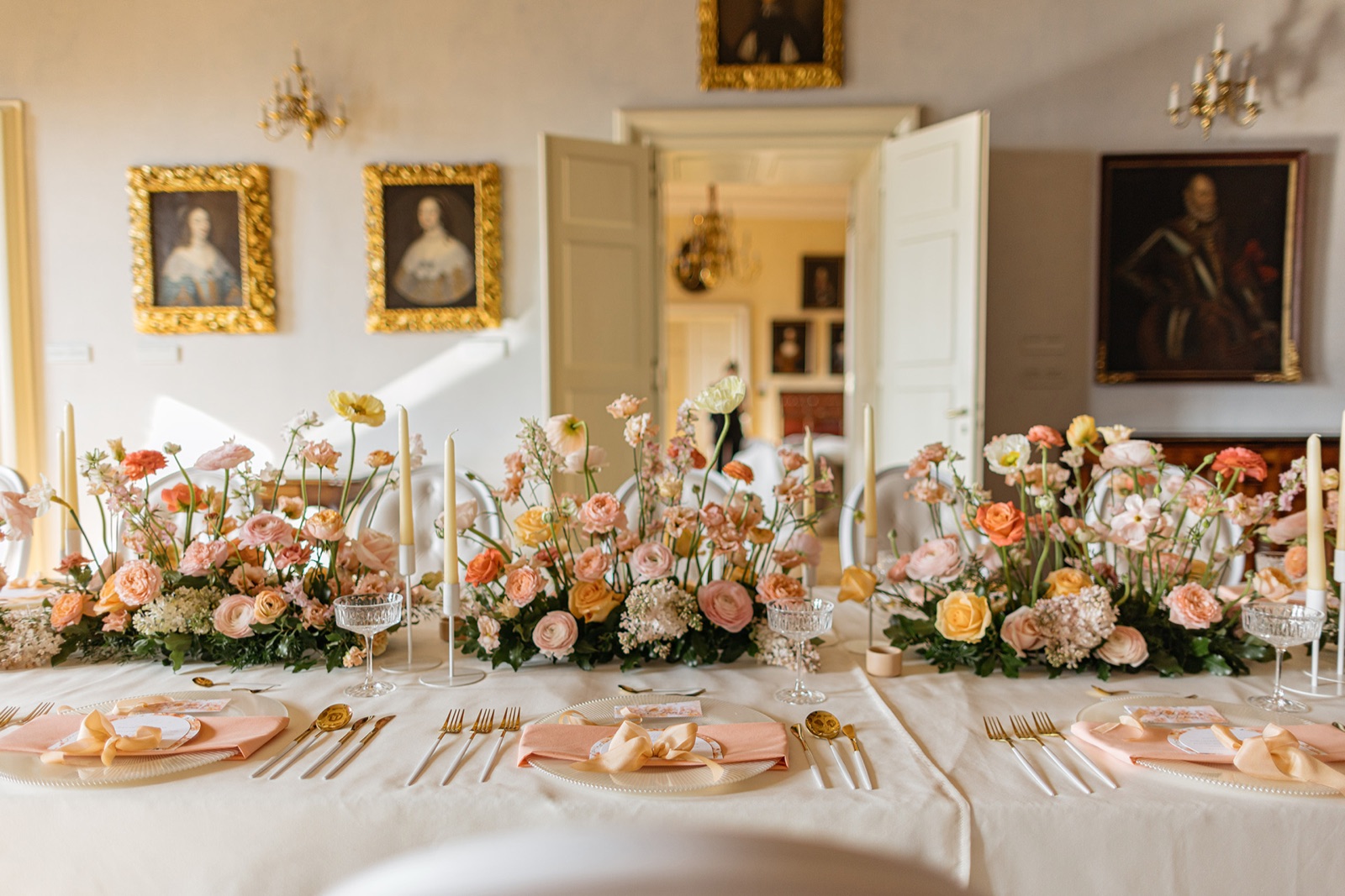 Zámek Roudnice wedding venue - photo 2