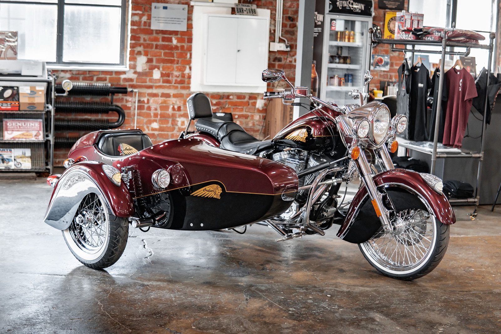 Indian Motorcycle Ostrava wedding venue - photo 3