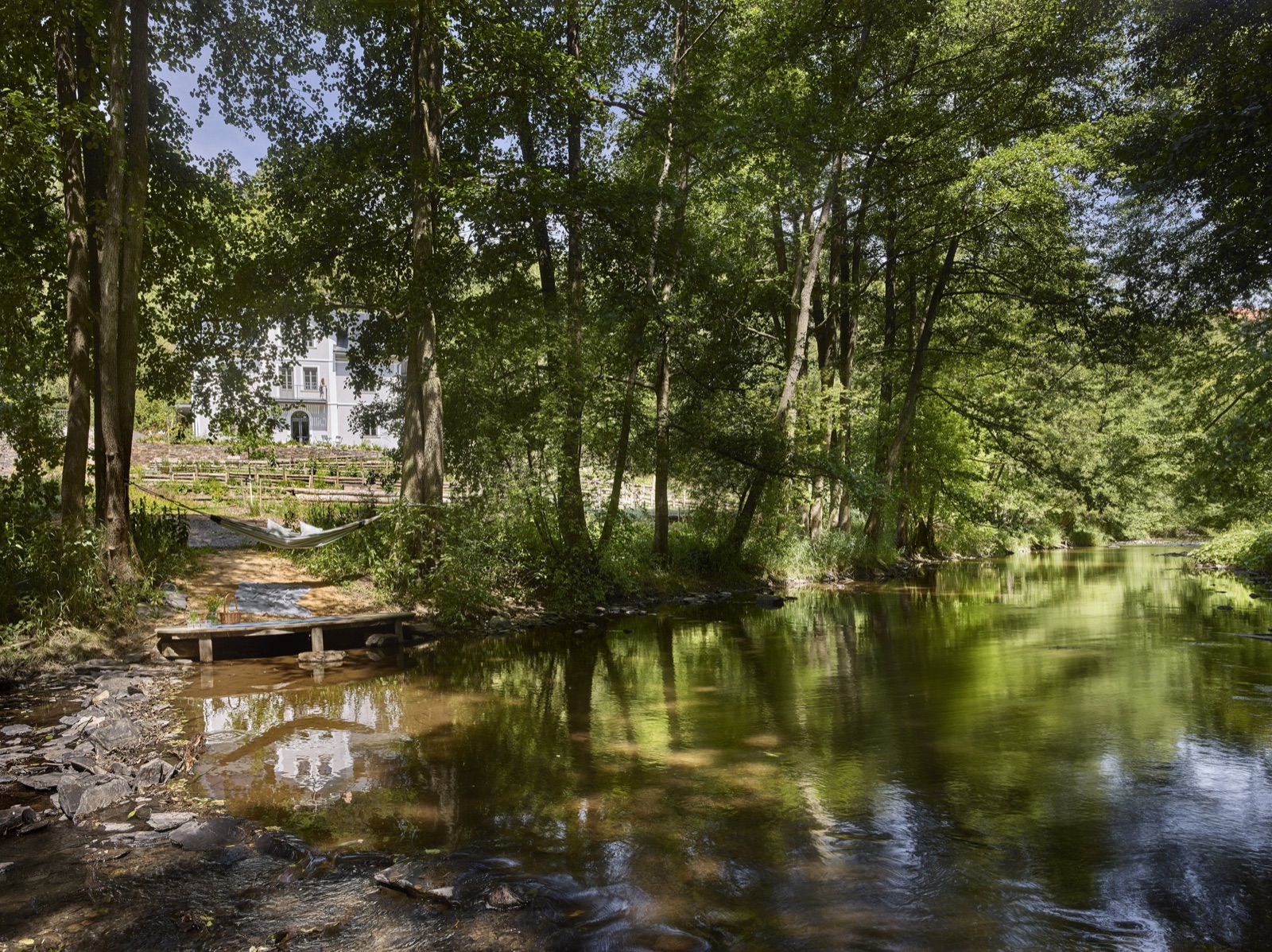 Tauhaus wedding venue - photo 3