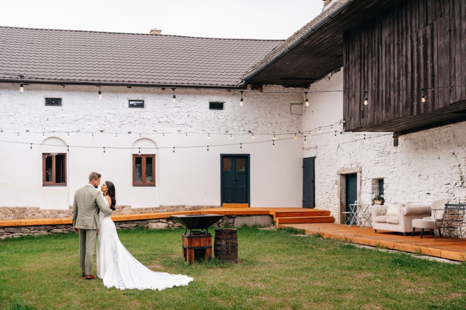 Dvůr Nordic wedding venue - photo 4