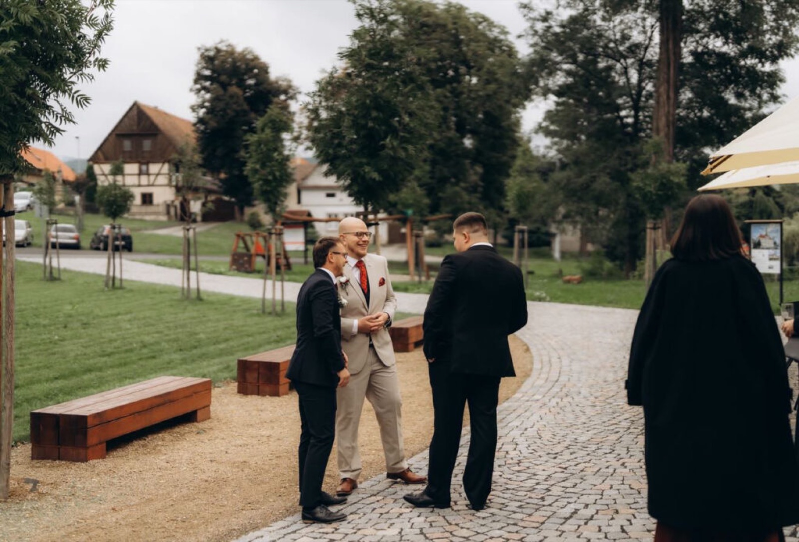 Zámek Mirošovice wedding venue - photo 3