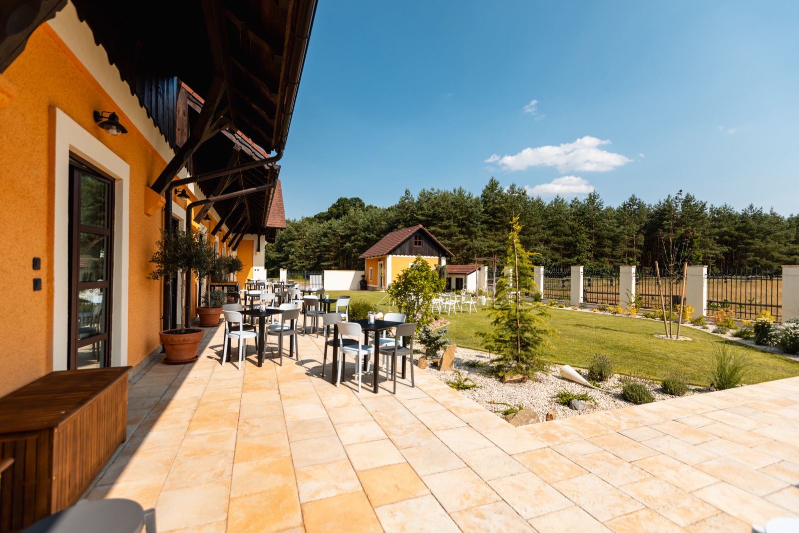 Usedlost Na Stovce wedding venue - photo 9