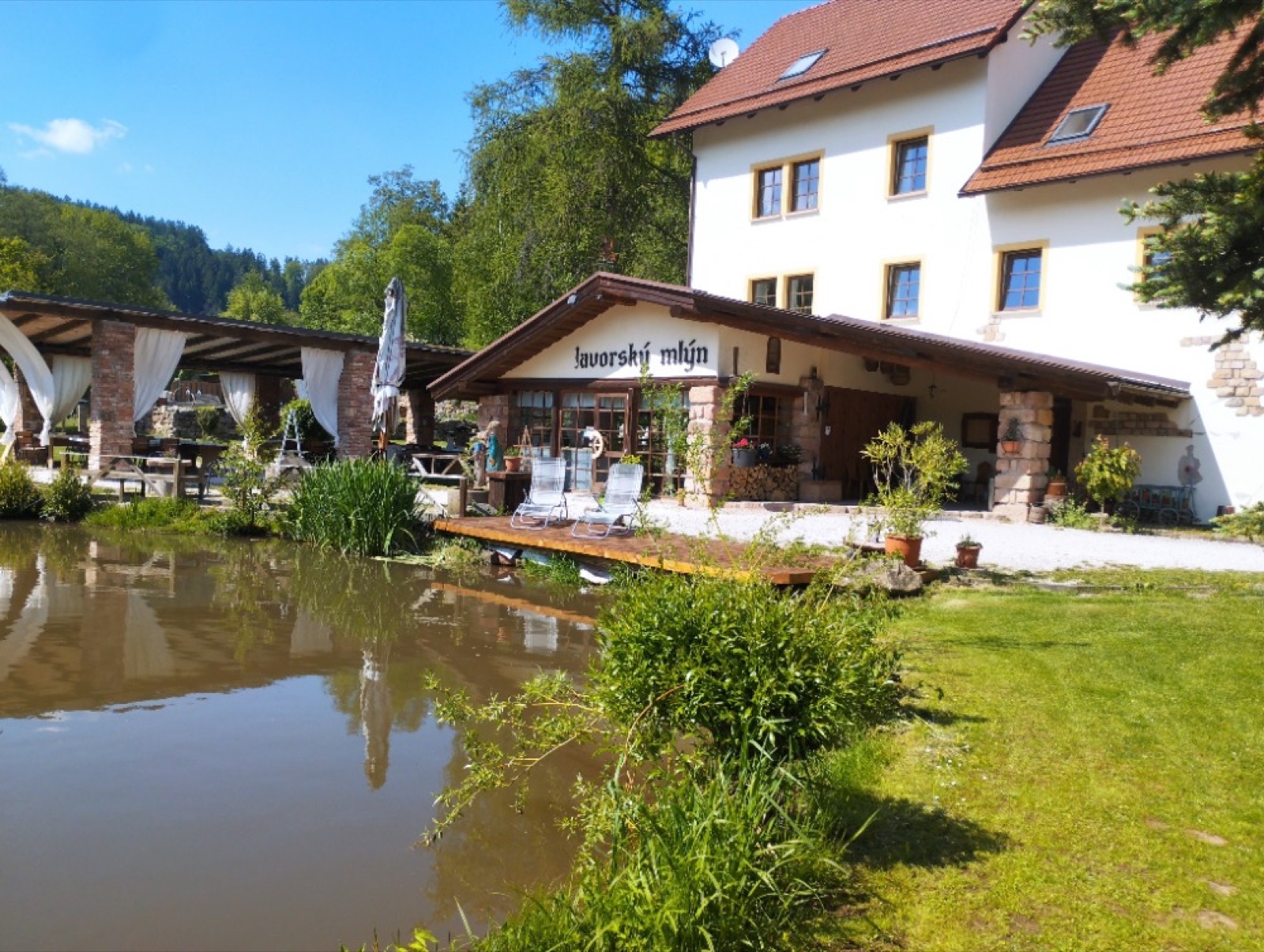 Javorský mlýn wedding venue - photo 6