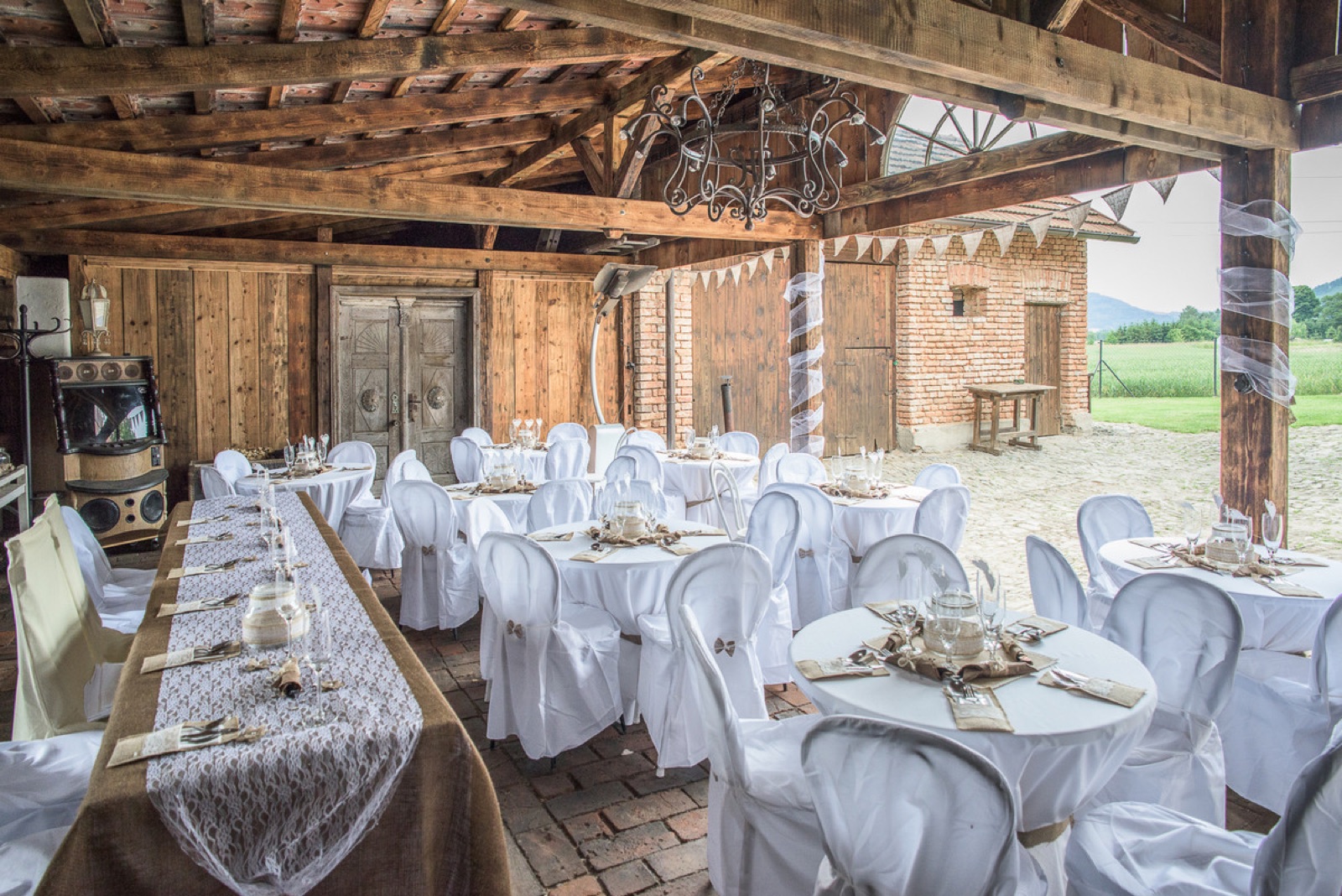 Villa 603 wedding venue - photo 3