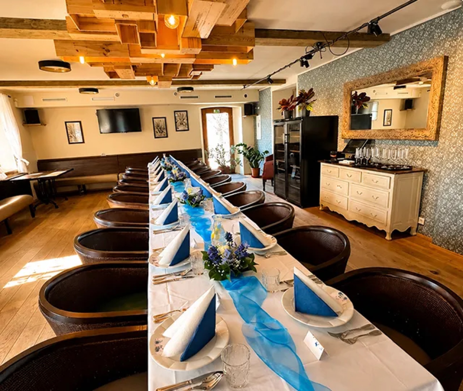 Stodola Herink wedding venue - photo 1
