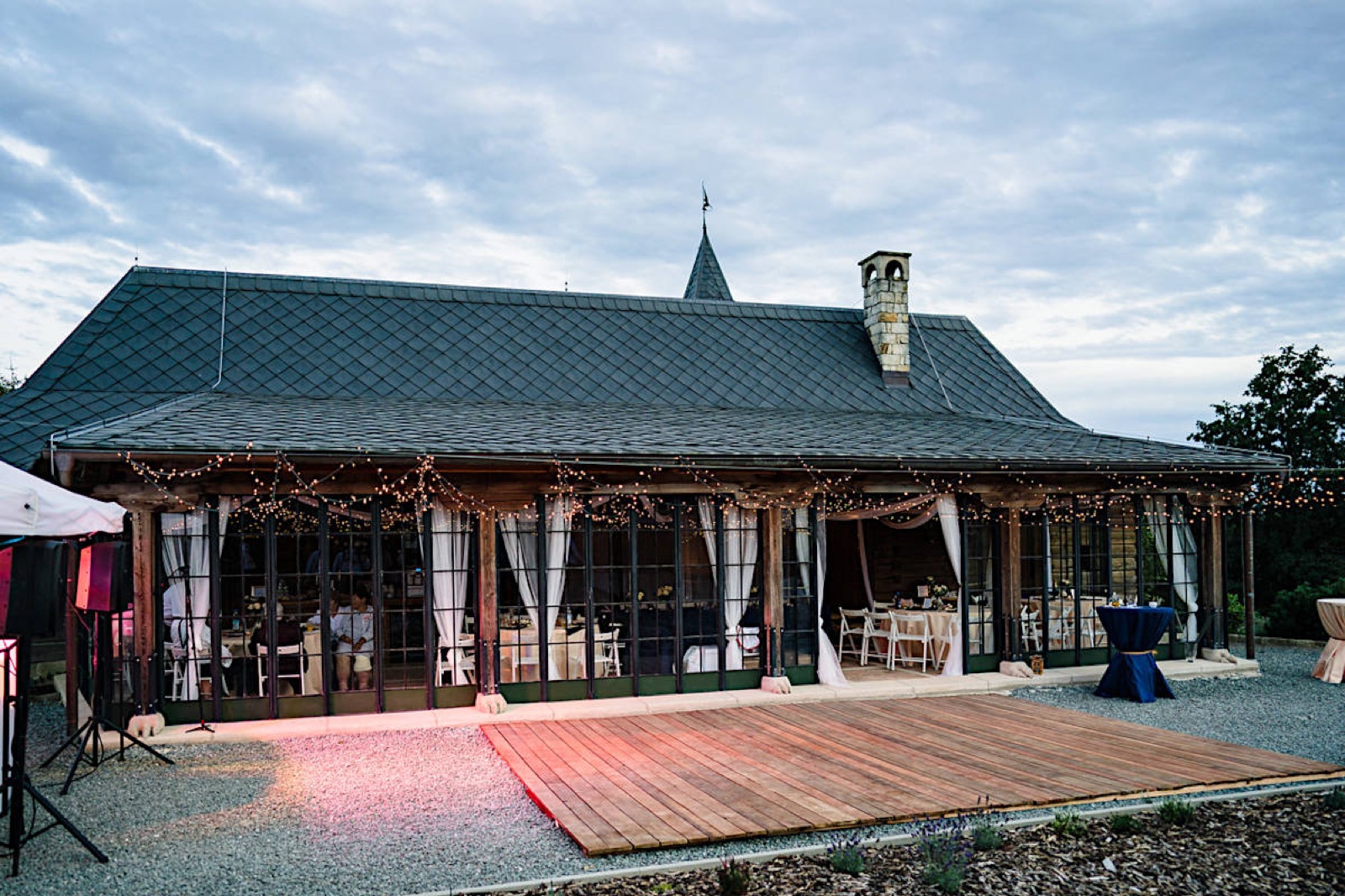 Dračí tvrz wedding venue - photo 9