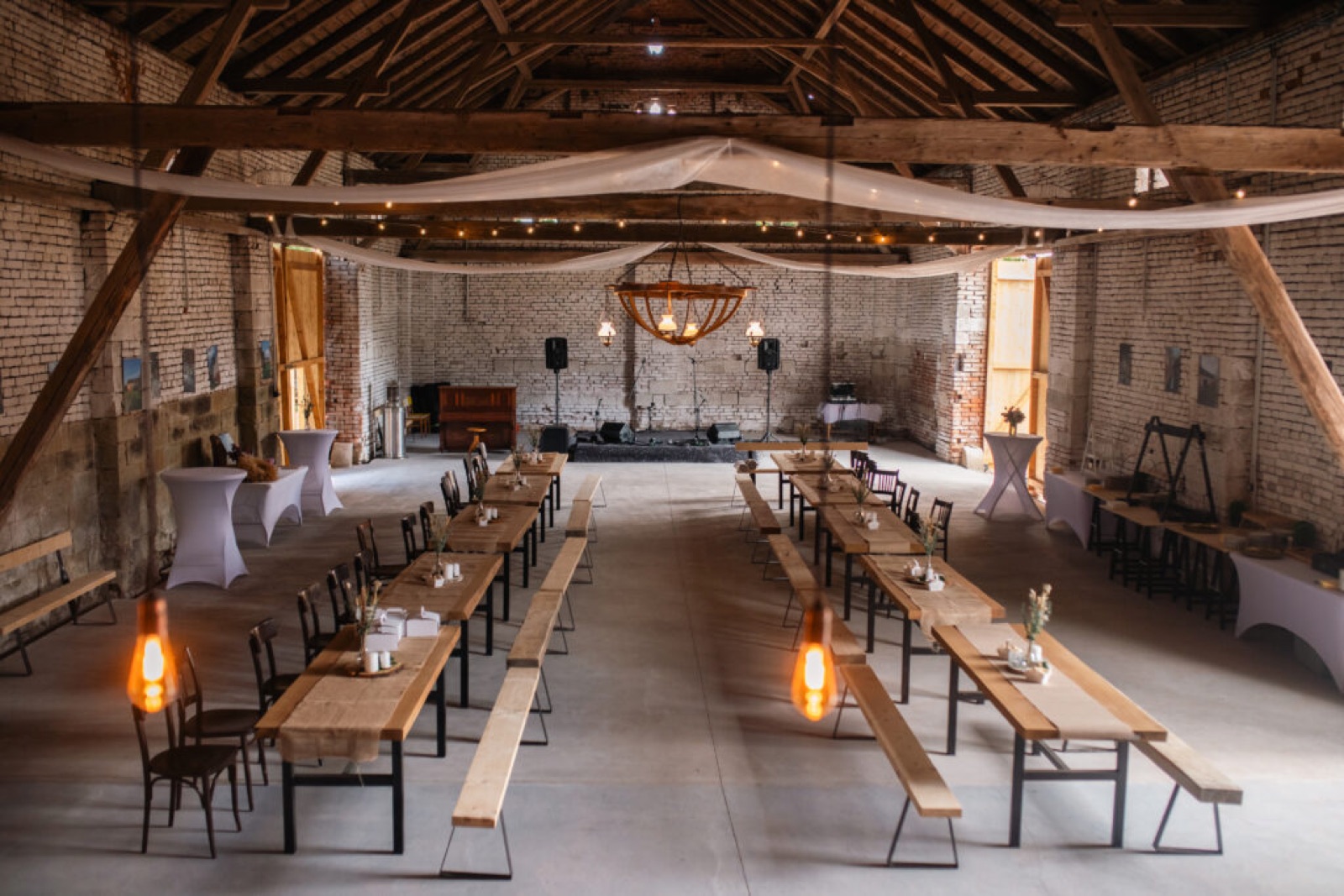 Stodola Hořenice wedding venue - photo 7