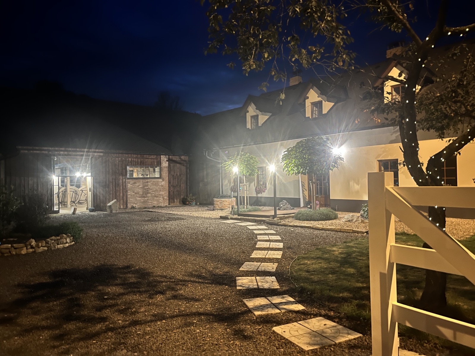 STODOLA POPOVICE wedding venue - photo 2