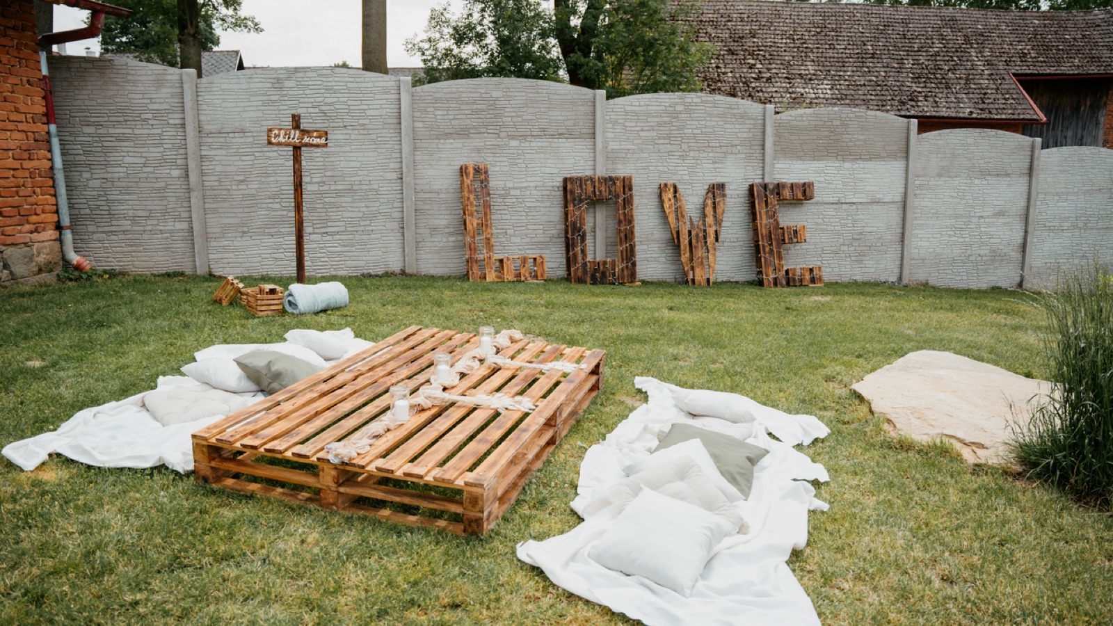 U DVOU LIP wedding venue - photo 8