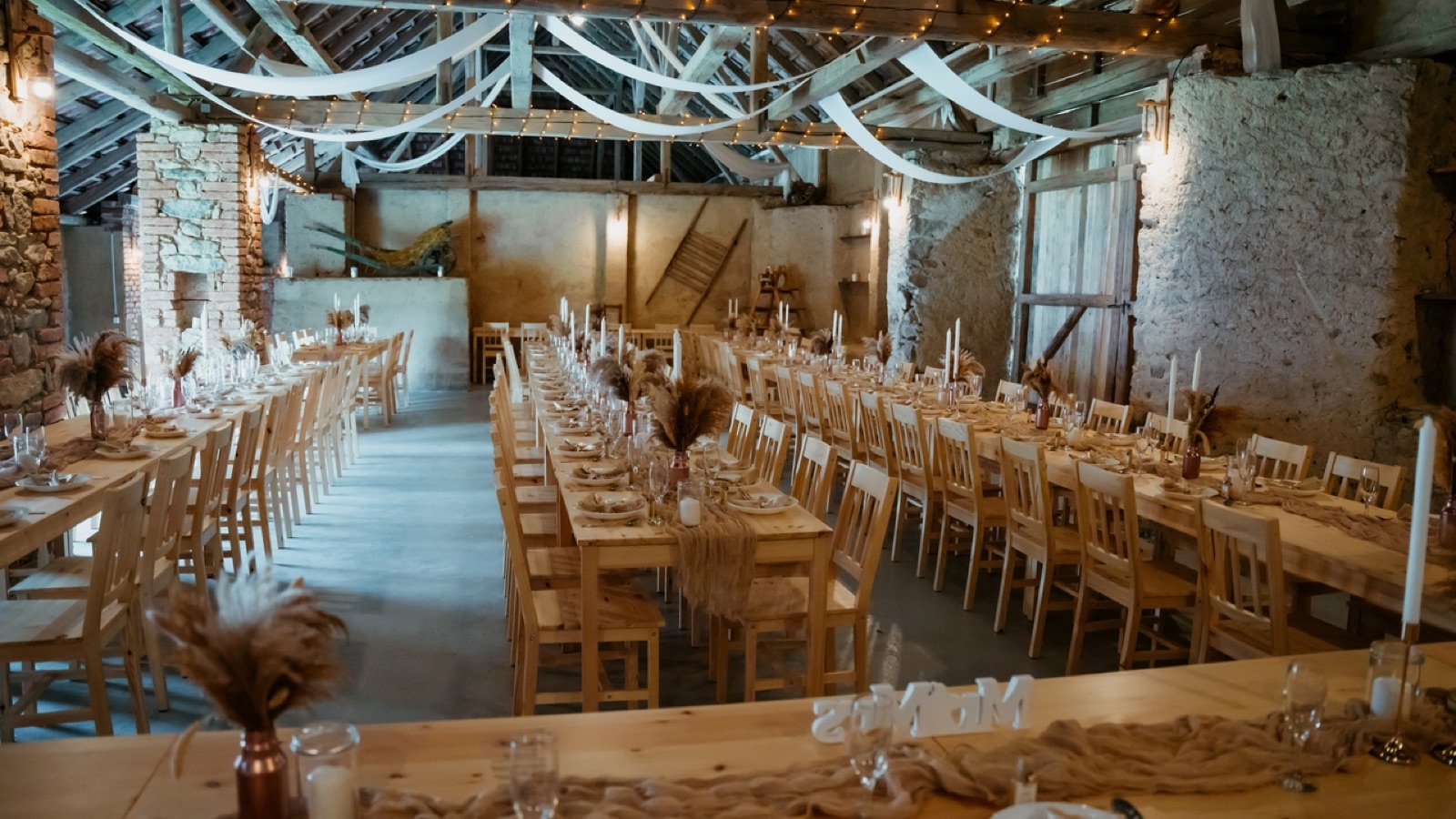 U DVOU LIP wedding venue - photo 9