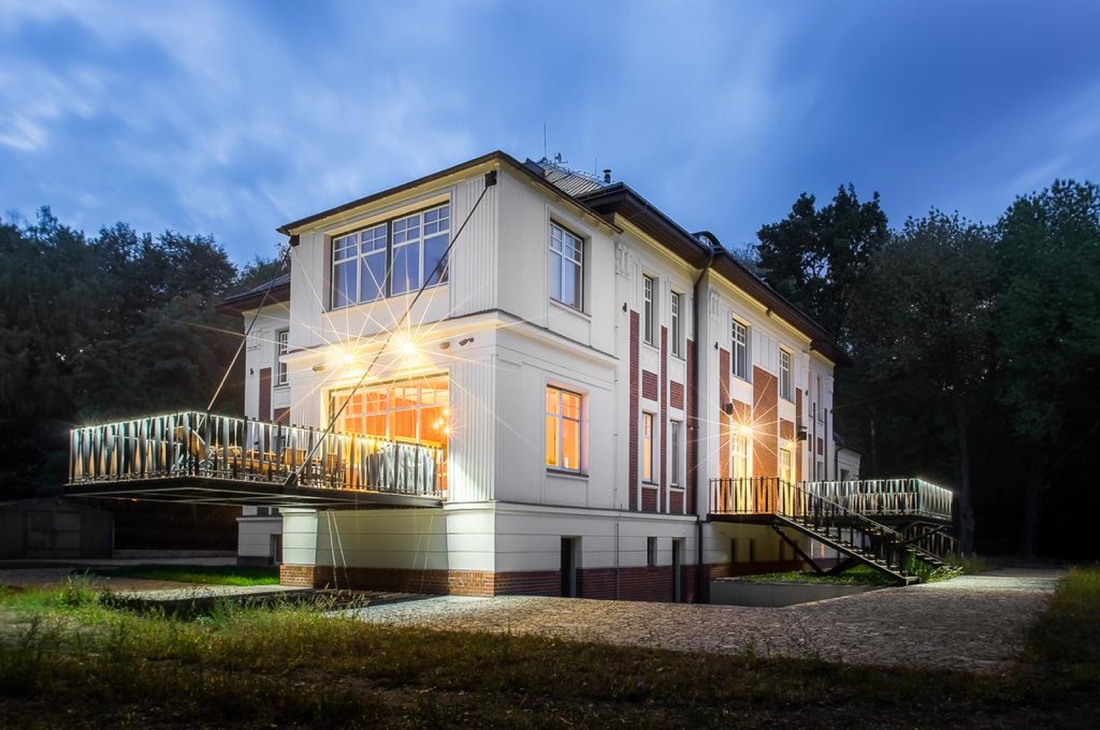 Vila Na Landeku wedding venue - photo 11