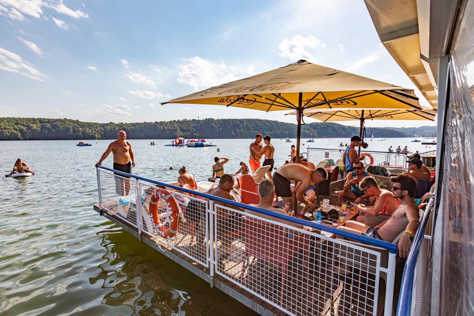 Pařník Summer Boat Music Bar wedding venue - photo 10