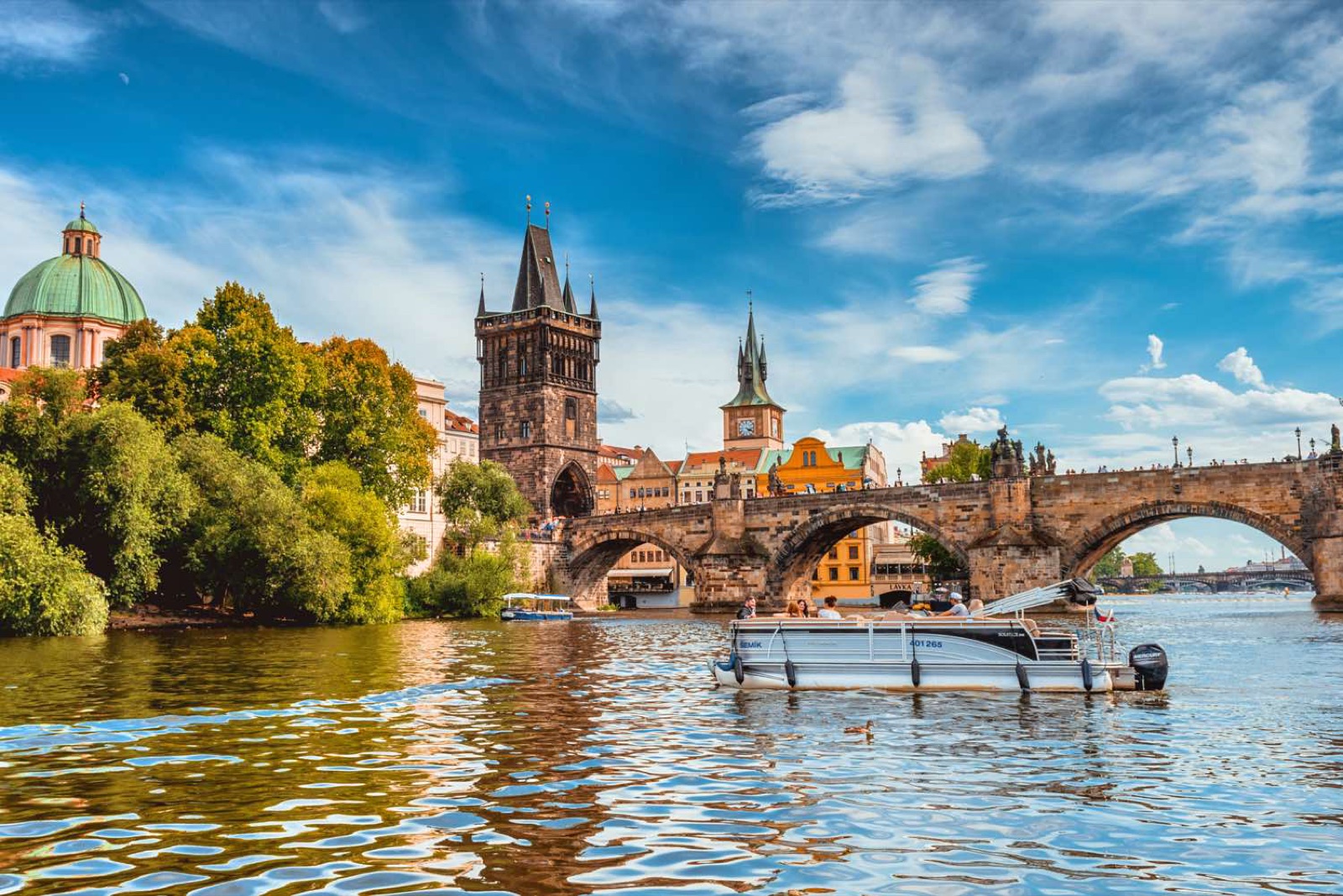 Prague Boats wedding venue - photo 9