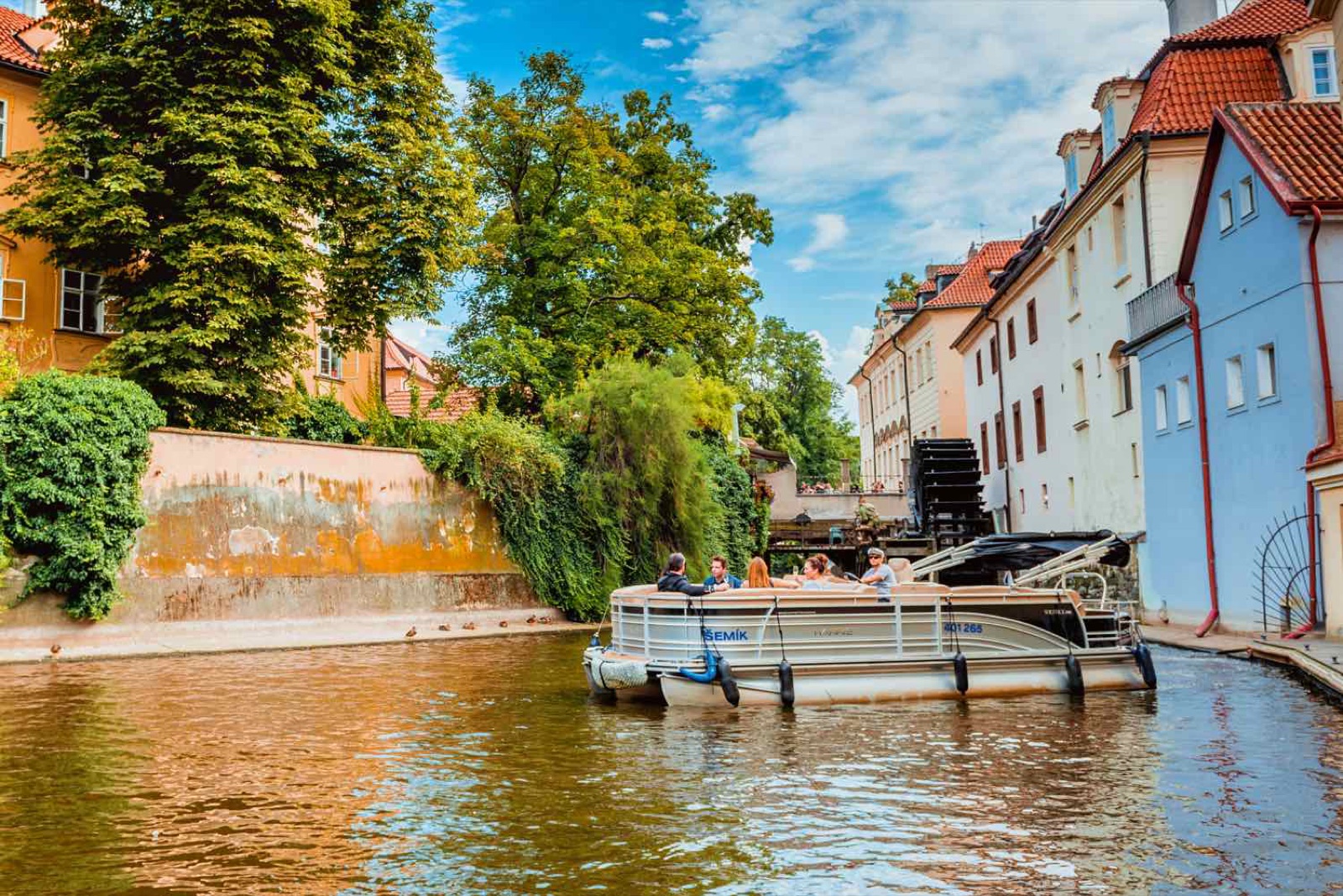 Prague Boats wedding venue - photo 10