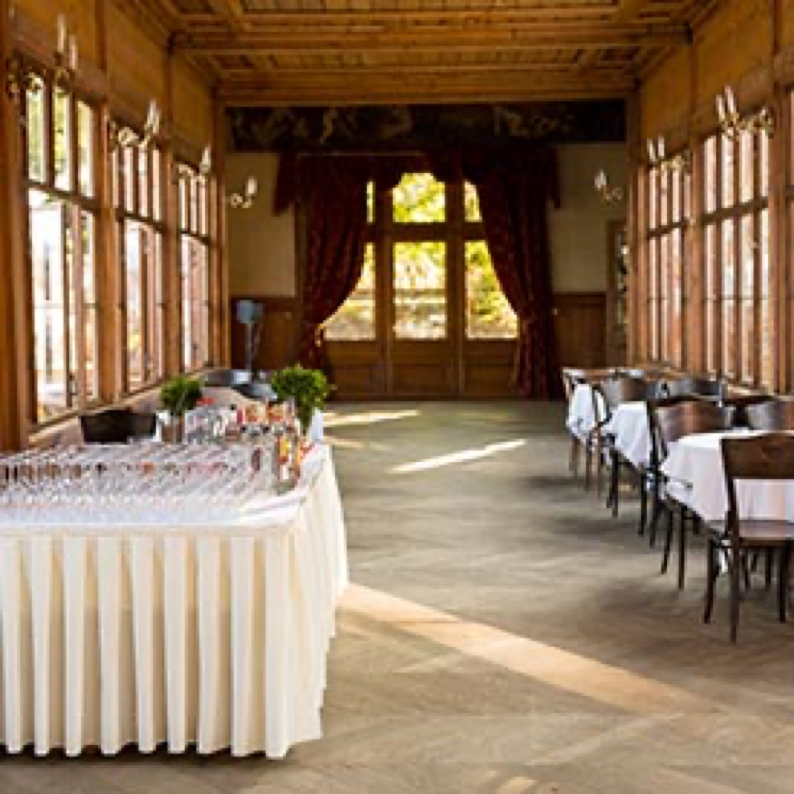 Pavilon Grébovka wedding venue - photo 11