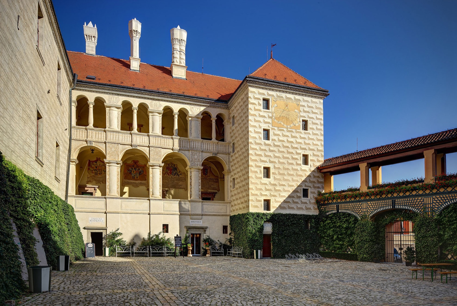Zámek Mělník a vinné sklepy Jiřího Lobkowicze wedding venue - photo 4