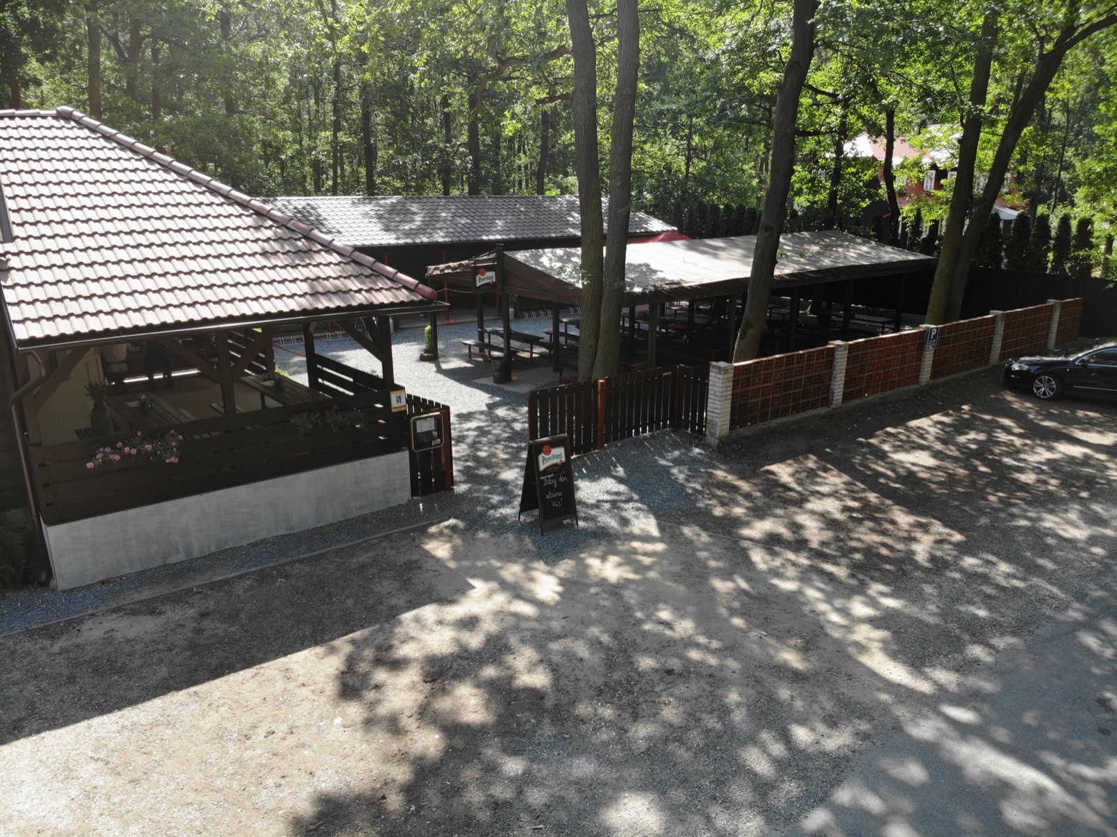 Restaurace Hájenka Kersko wedding venue - photo 5