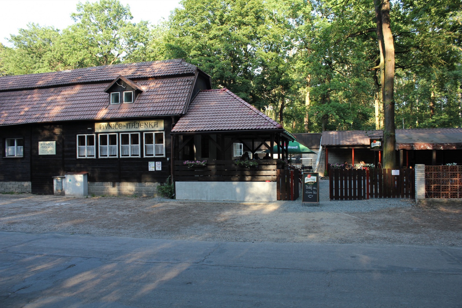 Restaurace Hájenka Kersko wedding venue - photo 6