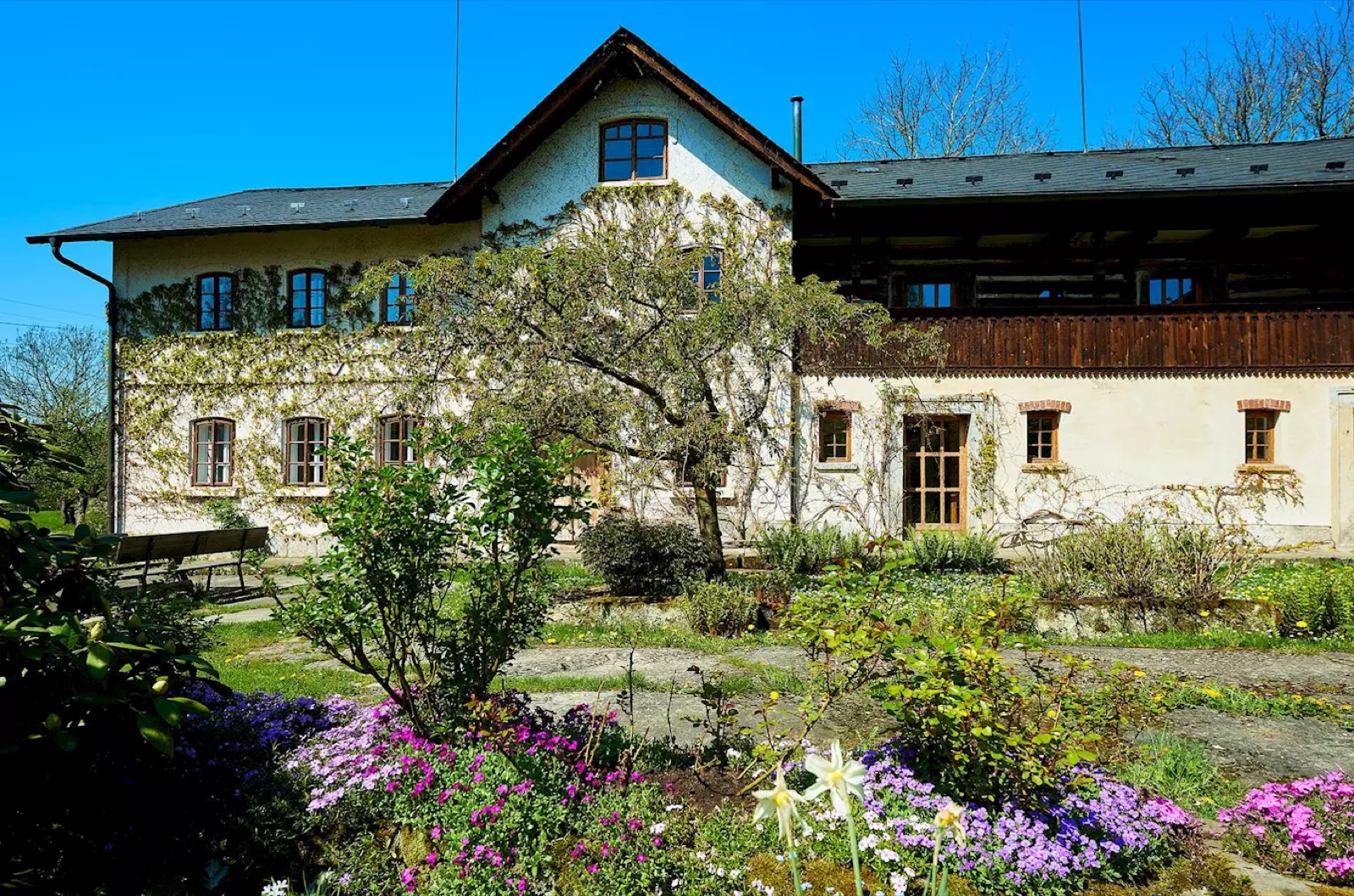 Statek Ondříkovice wedding venue - photo 3