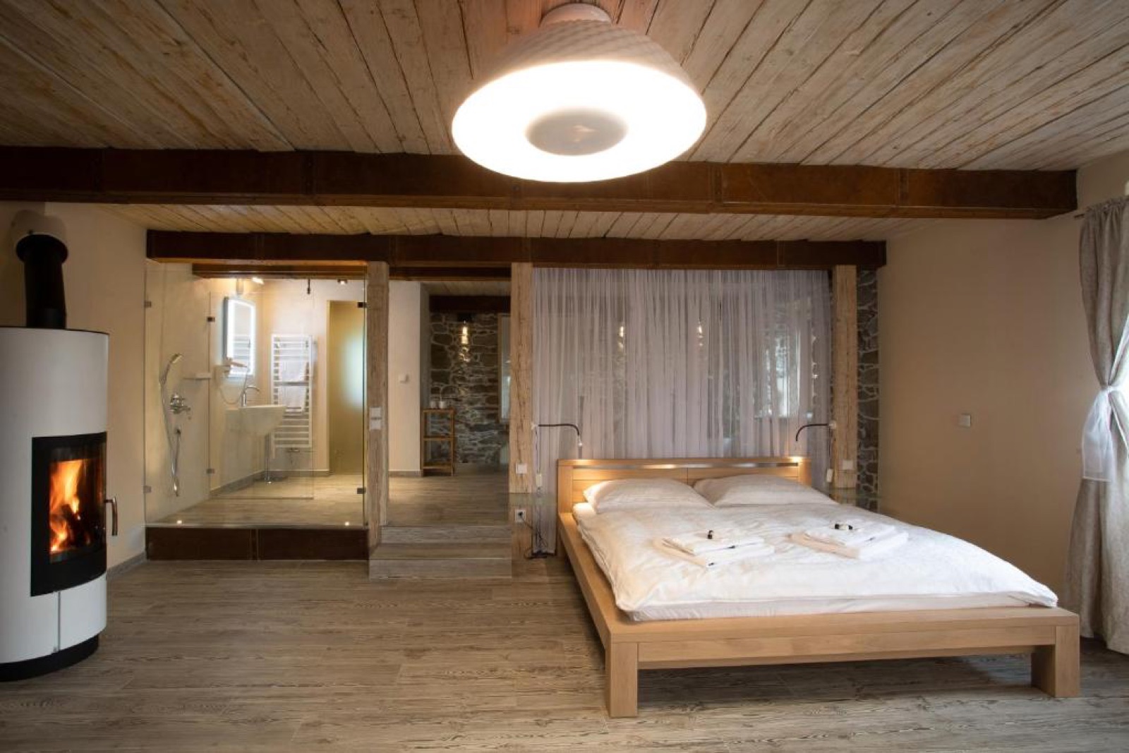 Design penzion Vejrovna wedding venue - photo 10