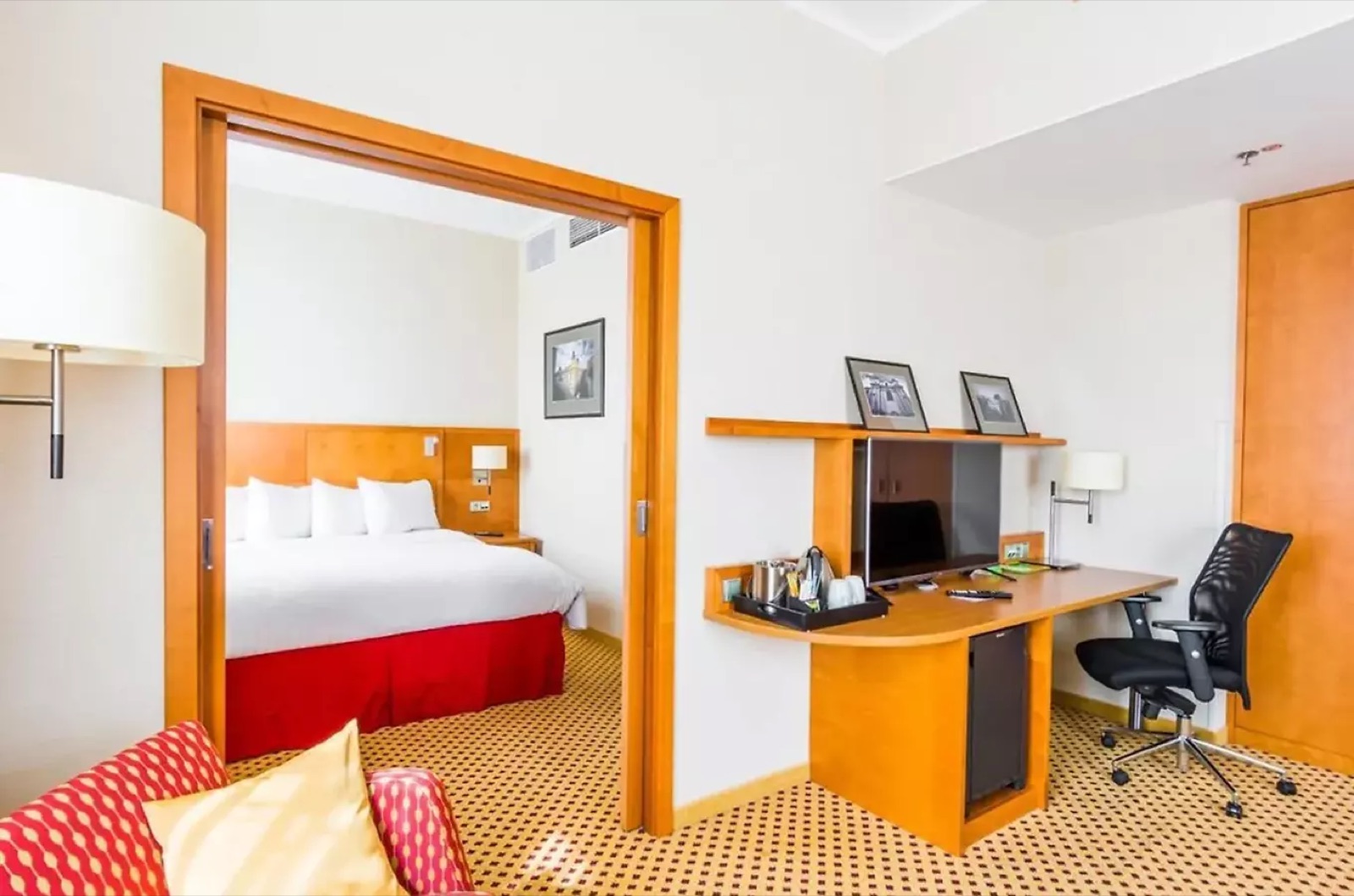 COURTYARD BY MARRIOTT Plzeň wedding venue - photo 3