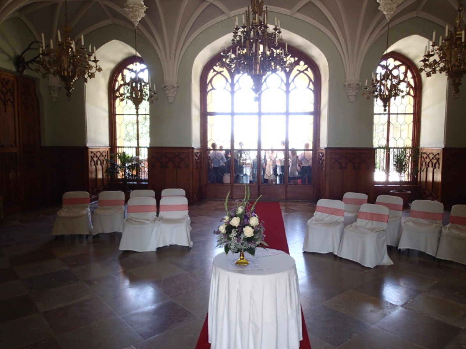 Zámecký hotel Lednice wedding venue - photo 4
