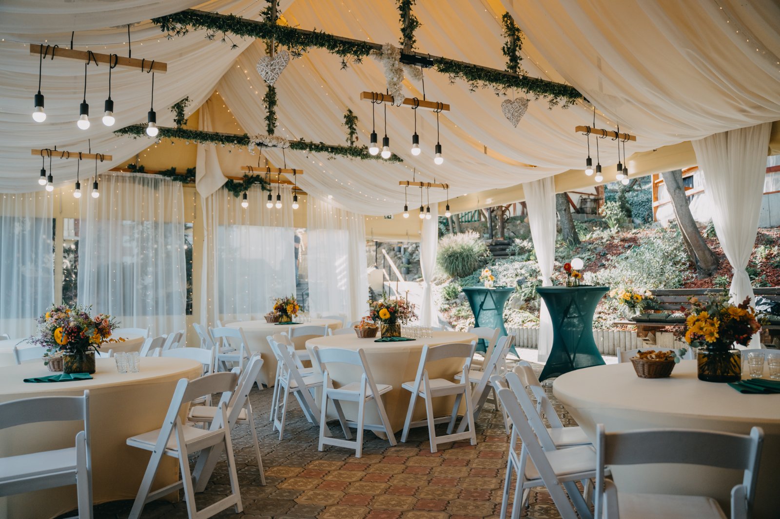 Hlubočepský Zámeček – Folklore Garden wedding venue - photo 6