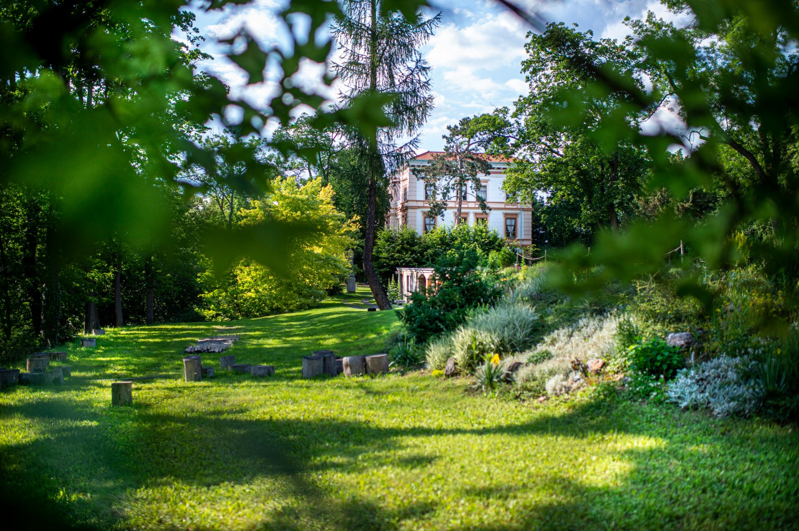 Zámek Korozluky wedding venue - photo 2