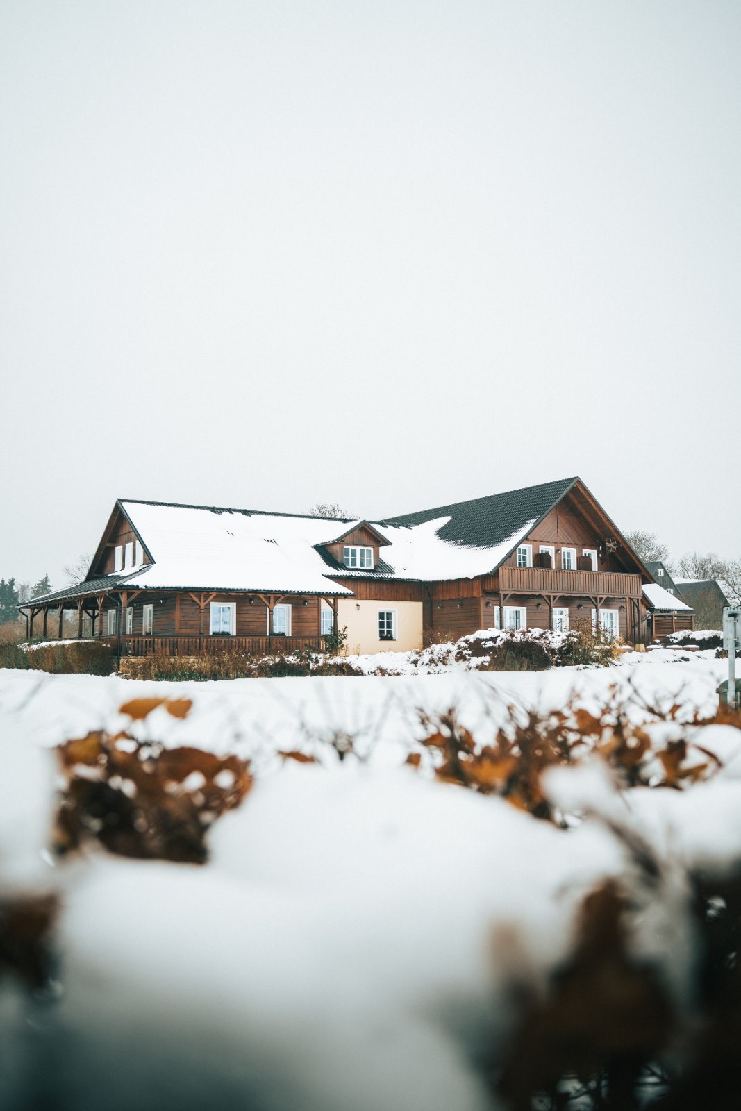 Jítravský Dvorec wedding venue - photo 17