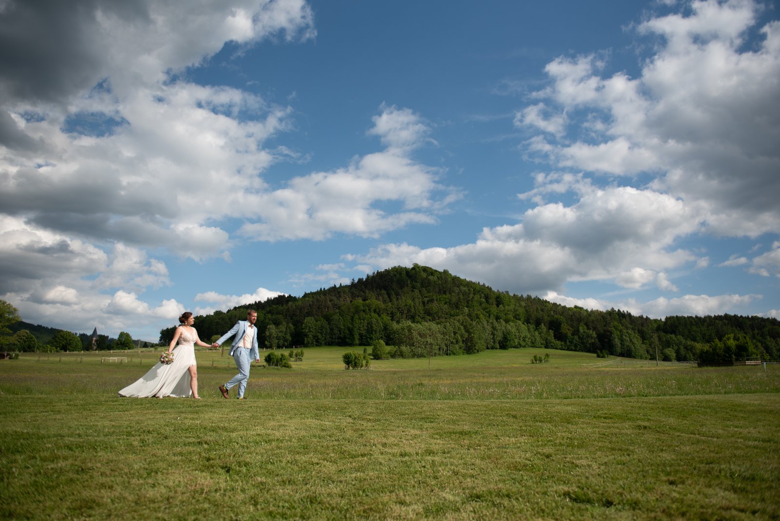 Jítravský Dvorec wedding venue - photo 14
