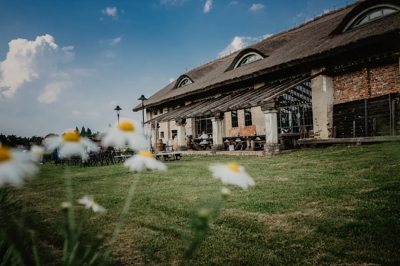 Stodola Suška wedding venue - photo 3