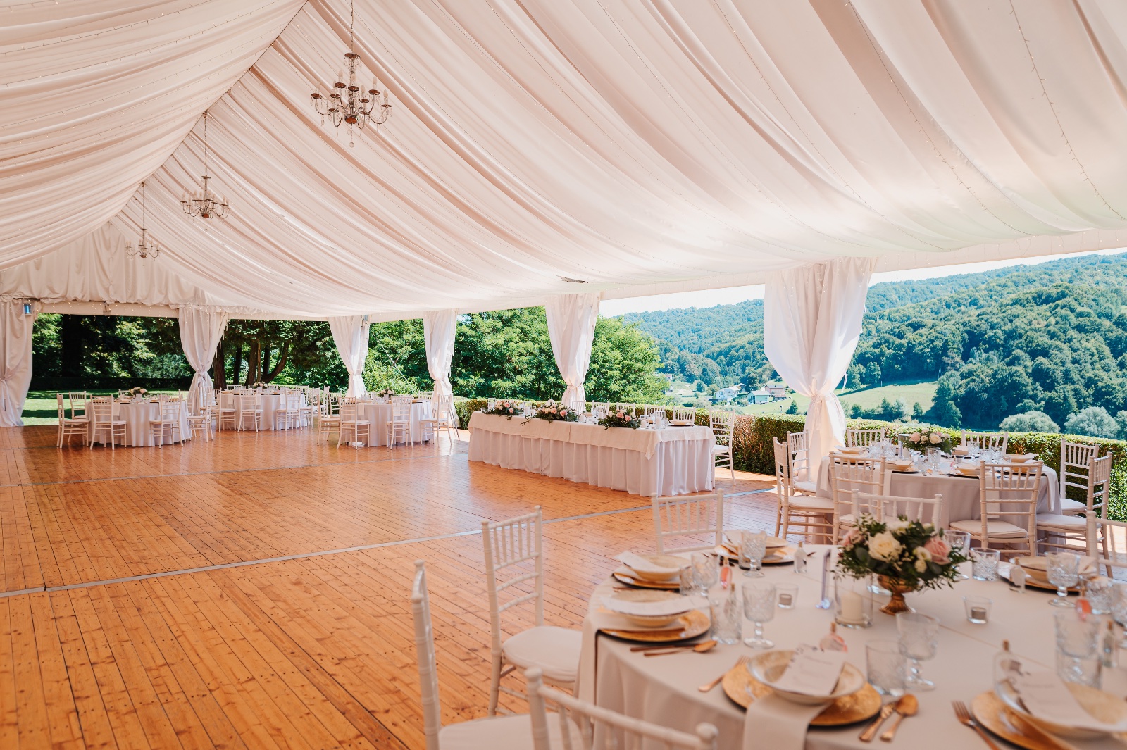 Dvorec Štatenberg wedding venue - photo 5