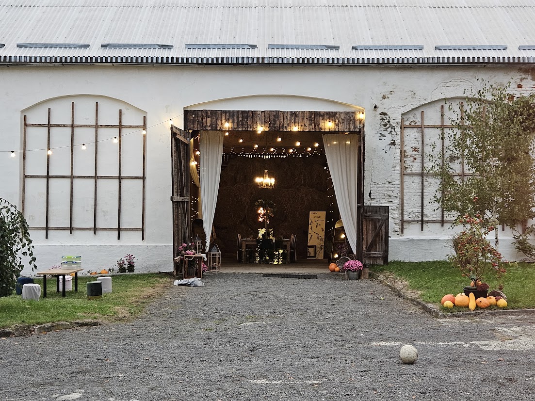 Pałac w Wysokiej wedding venue - photo 8