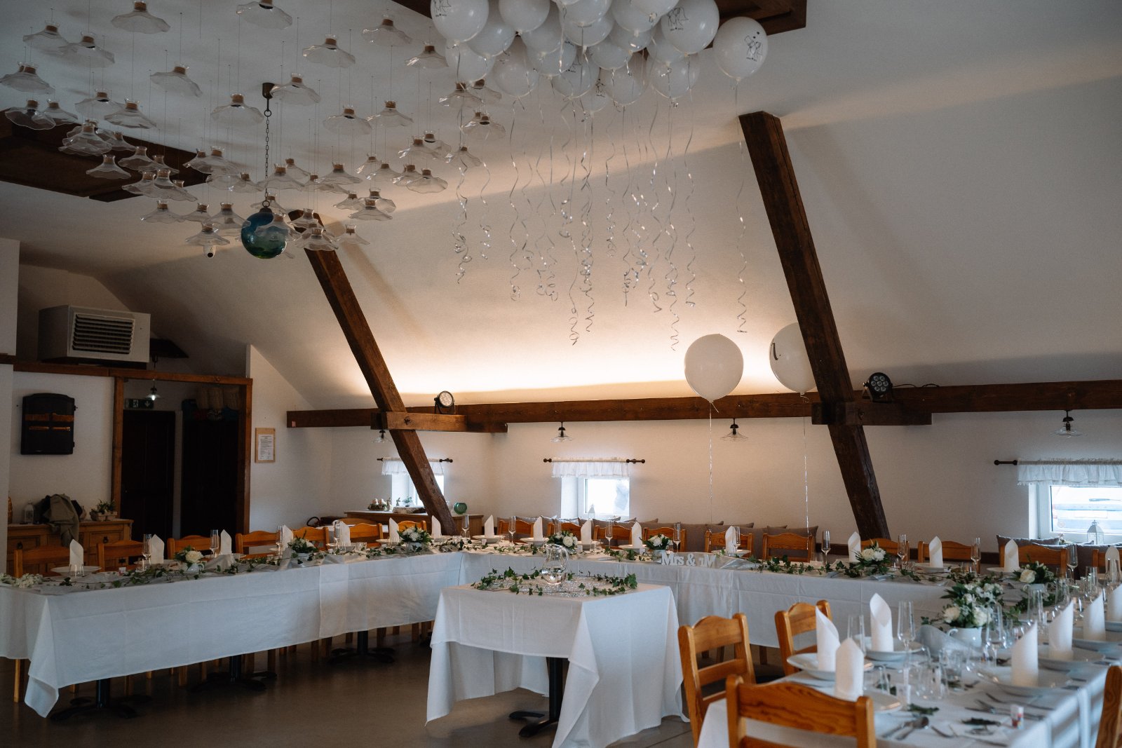 Resort Hvozd wedding venue - photo 4